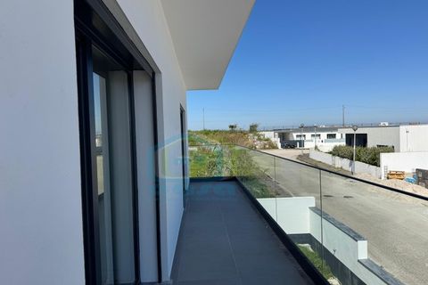 Villa i Santa Barbara, Lisbon, Santa Barbara - € 515.000 | Ref: CAS_246 - foto 26
