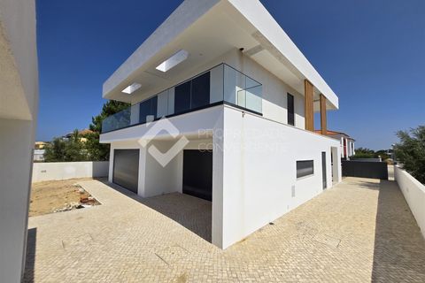 Villa i Setubal, Setubal, Setubal - € 840 000 | Ref: 393 - foto 4