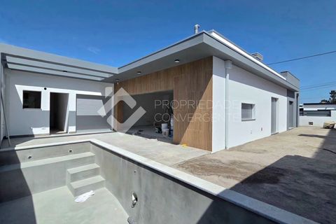 Villa i Seixal, Setubal, Seixal - € 550.000 | Ref: 395 - foto 1