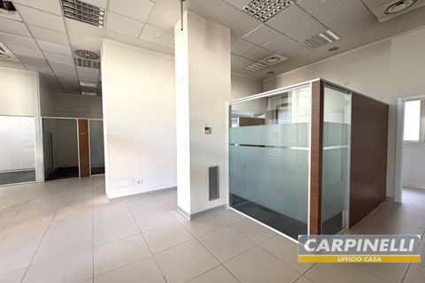 Erhvervsejendom i Desio, Monza and Brianza, Desio - € 400.000 | Ref: 215 - foto 5