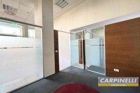 Erhvervsejendom i Desio, Monza and Brianza, Desio - € 400.000 | Ref: 215 - foto 13