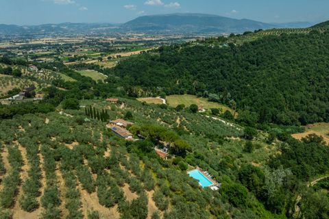Landejendom i Assisi, Perugia, Assisi - € 1.050.000 | Ref: CBI134-2923-177 - foto 33