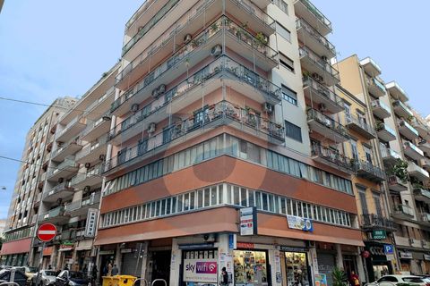 Apartament a Bari, Bari, Bari - € 1.100/mes | Ref: Locazione_Via_Davanzati - foto 9