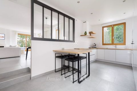 Villa i Rueil-Malmaison, Hauts-de-Seine, Rueil-Malmaison - € 1.840.000 | Ref: 85678830 - foto 8