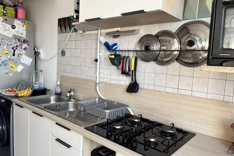Leilighet i Marseille, Bouches-du-Rhone, Marseille - € 245 000 | Ref: 86849112 - foto 5