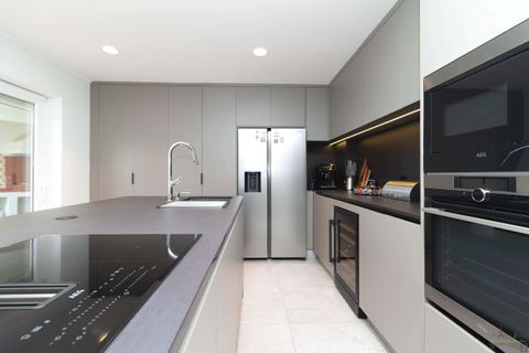Villa i Carcavelos, Lisbon, Carcavelos - € 2.495.000 | Ref: AM142 - foto 10