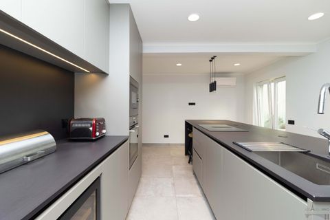 Villa a Carcavelos, Lisbon, Carcavelos - € 8.400/mes | Ref: LLA060 - foto 7