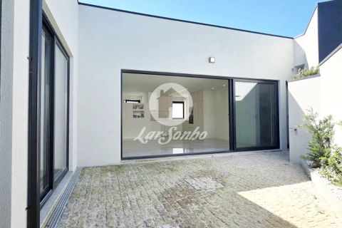 Rækkehus i Matosinhos, Porto, Matosinhos - € 570.000 | Ref: 240-M-26205 - foto 1