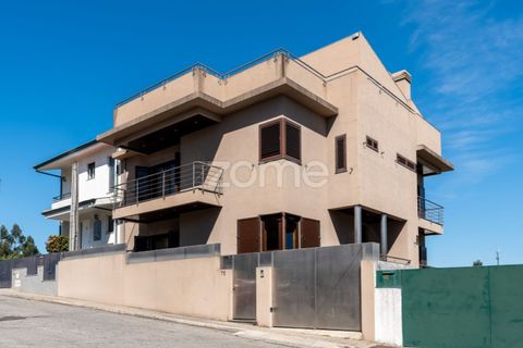 Villa i Trofa, Porto, Trofa - € 545.000 | Ref: ZMPT587461 - foto 2