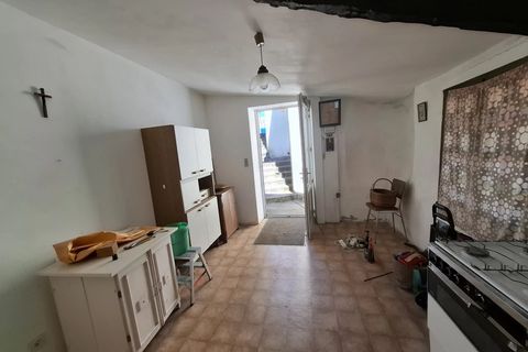 Landsbyhus i Melle, Deux-Sevres, Melle - € 71.500 | Ref: BVI77900 - foto 9