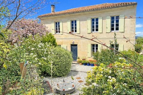 Villa i Branne, Gironde, Branne - € 450.000 | Ref: 9747A - foto 1