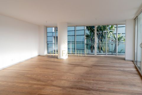 Lejlighed i Se, Madeira, Se - € 850.000 | Ref: 912 - T3 CD || 3º andar - foto 33