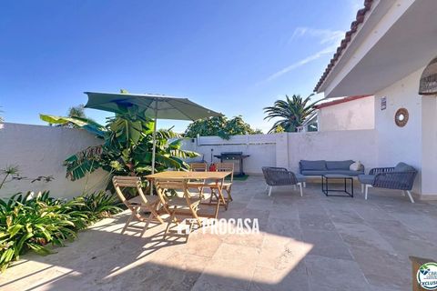 Villa i Empuriabrava, Gerona, Empuriabrava - € 385.000 | Ref: 4225 - foto 4