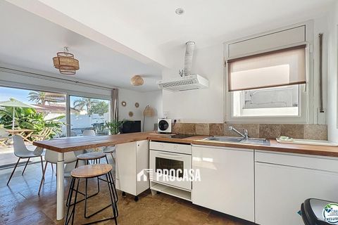Villa i Empuriabrava, Gerona, Empuriabrava - € 385.000 | Ref: 4225 - foto 11