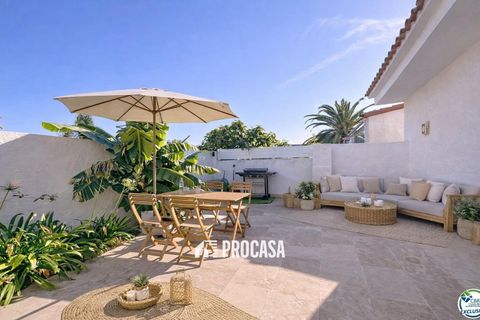 Villa i Empuriabrava, Gerona, Empuriabrava - € 385.000 | Ref: 4225 - foto 26