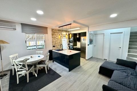 Villa a Torrevieja, Alicante, Torrevieja - € 1.400/mes | Ref: cha0088 - foto 3