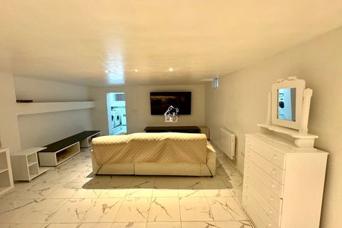 Villa a Torrevieja, Alicante, Torrevieja - € 1.400/mes | Ref: cha0088 - foto 26
