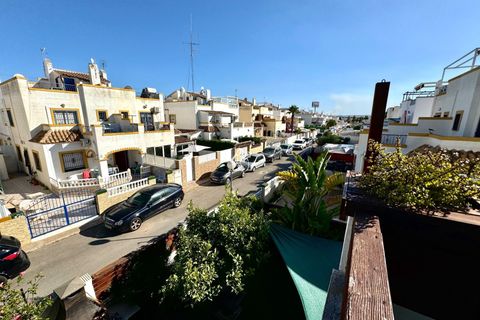 Villa a Torrevieja, Alicante, Torrevieja - € 1.400/mes | Ref: cha0088 - foto 39