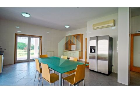 Villa a Guimaraes, Braga, Guimaraes - € 640.000 | Ref: HAB_3669 - foto 14