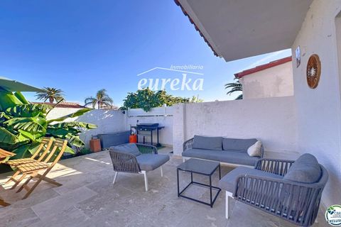 Villa i Empuriabrava, Gerona, Empuriabrava - € 385.000 | Ref: 2542 - foto 7