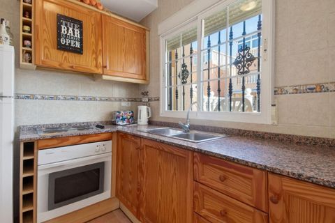 Rækkehus i Torrevieja, Alicante, Torrevieja - € 183.000 | Ref: 200-4717 - foto 8