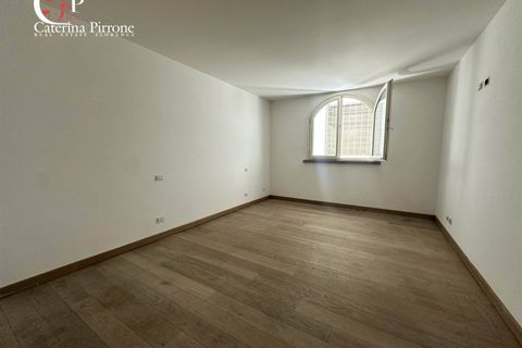 Villa a Florence, Florence, Florence - € 780.000 | Ref: AB16 - foto 15
