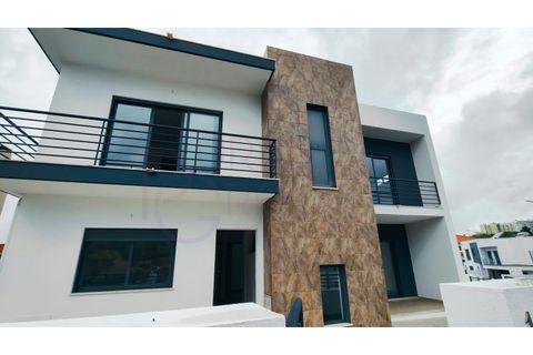 Villa a Laranjeiro, Setubal, Laranjeiro - € 695.000 | Ref: 172 - foto 3