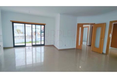 Villa a Laranjeiro, Setubal, Laranjeiro - € 695.000 | Ref: 172 - foto 2
