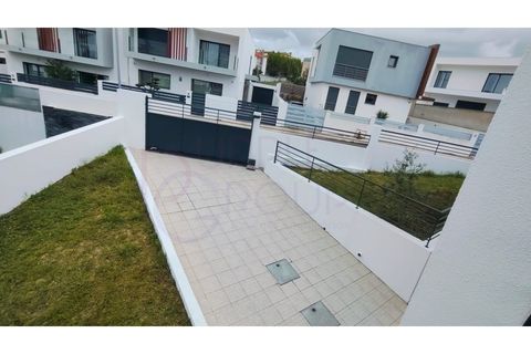 Villa a Laranjeiro, Setubal, Laranjeiro - € 695.000 | Ref: 172 - foto 41