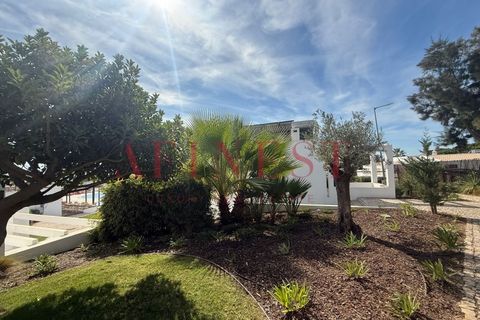 Villa i Albufeira, Faro, Albufeira - € 730.000 | Ref: L1701/2026 - foto 26