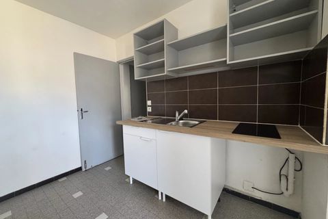 Apartament a Manosque, Alpes-de-Haute-Provence, Manosque - € 790/mes | Ref: 86901308 - foto 2