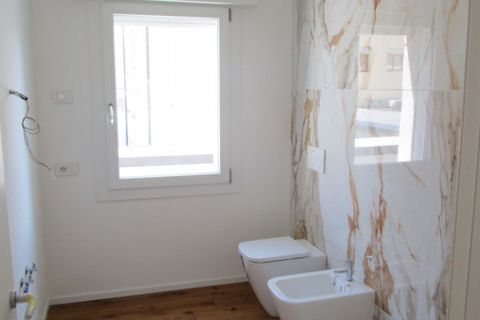 Villa a Padua, Padua, Padua - € 645.000 | Ref: FVR35 - foto 8