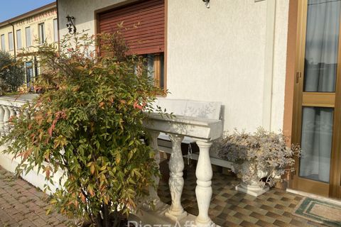 Villa a Legnaro, Padua, Legnaro - € 210.000 | Ref: LEG33 - foto 7