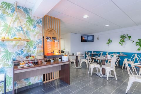 L'establiment comercial a Pau, Pyrenees-Atlantiques, Pau - € 110.000 | Ref: 873821EF2E3D4F70 - foto 9