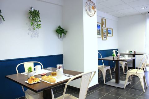 L'establiment comercial a Pau, Pyrenees-Atlantiques, Pau - € 110.000 | Ref: 873821EF2E3D4F70 - foto 10
