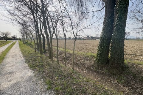 Helårsgrund i Saccolongo, Padua, Saccolongo - € 135.000 | Ref: TR024 - foto 1