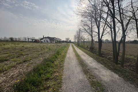 Helårsgrund i Saccolongo, Padua, Saccolongo - € 135.000 | Ref: TR024 - foto 8