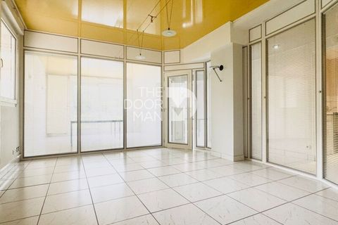 Erhvervsejendom i Laval, Mayenne, Laval - € 312.000 | Ref: 9855 - foto 7