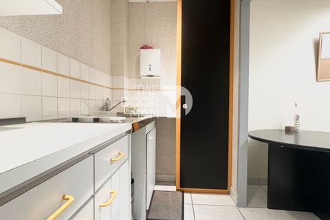 Erhvervsejendom i Laval, Mayenne, Laval - € 312.000 | Ref: 9855 - foto 9