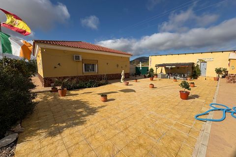 Villa i Pinoso, Alicante, Pinoso - € 299.995 | Ref: JJ7253 - foto 30
