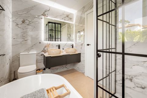 Villa i Marbella, Malaga, Marbella - € 2.700.000 | Ref: BLXC-1705 - foto 20