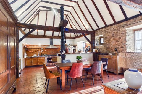 Villa a Najac, Aveyron, Najac - € 586.000 | Ref: BVI84666 - foto 5