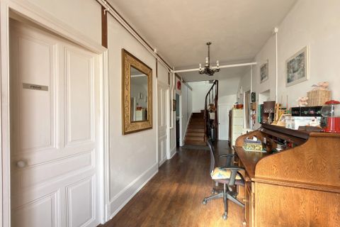 Villa a Benest, Charente, Benest - € 214.000 | Ref: BVI85193 - foto 4