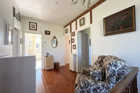 Villa a Benest, Charente, Benest - € 214.000 | Ref: BVI85193 - foto 8