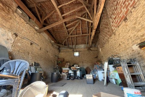 Villa a Benest, Charente, Benest - € 214.000 | Ref: BVI85193 - foto 15