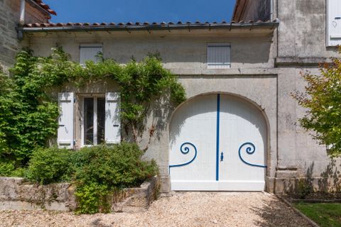 Villa a Saint-Sulpice-de-Cognac, Charente, Saint-Sulpice-de-Cognac - € 625.000 | Ref: BVI75515 - foto 15