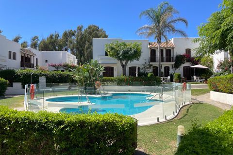 Rækkehus i Estepona, Malaga, Estepona - € 530.000 | Ref: DLR17049/14009 - foto 14