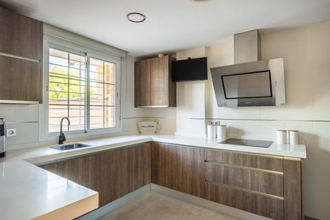 Rækkehus i Montequinto, Sevilla, Montequinto - € 399.000 | Ref: 14055-CRD/2912 - foto 10