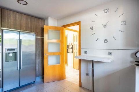 Rækkehus i Montequinto, Sevilla, Montequinto - € 399.000 | Ref: 14055-CRD/2912 - foto 12