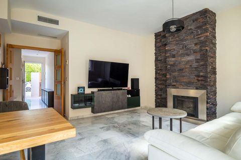 Rækkehus i Montequinto, Sevilla, Montequinto - € 399.000 | Ref: 14055-CRD/2912 - foto 17